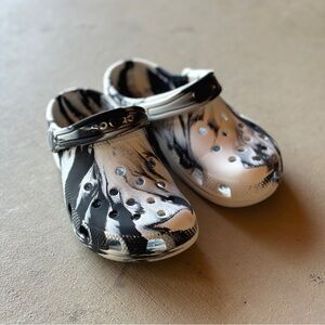 Kids’ Marbled Classic Crocs - Size 12